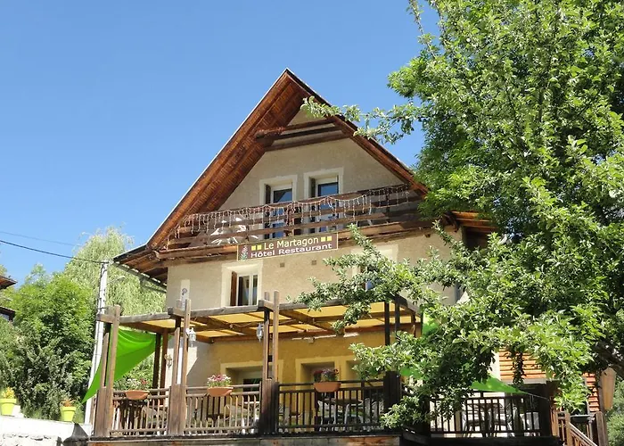 Hotel Restaurant Le Martagon 2*